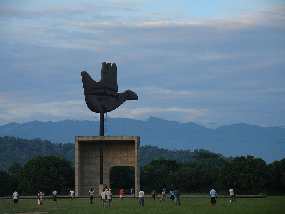 Delhi to Chandigarh intercity cab route